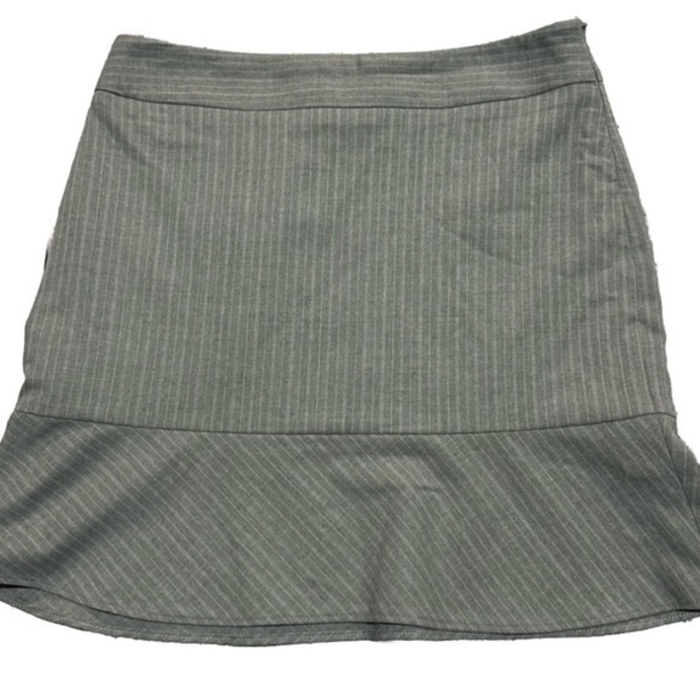Banana Republic‎ Gray Fit and Flare Pinstripe Skirt Size 6